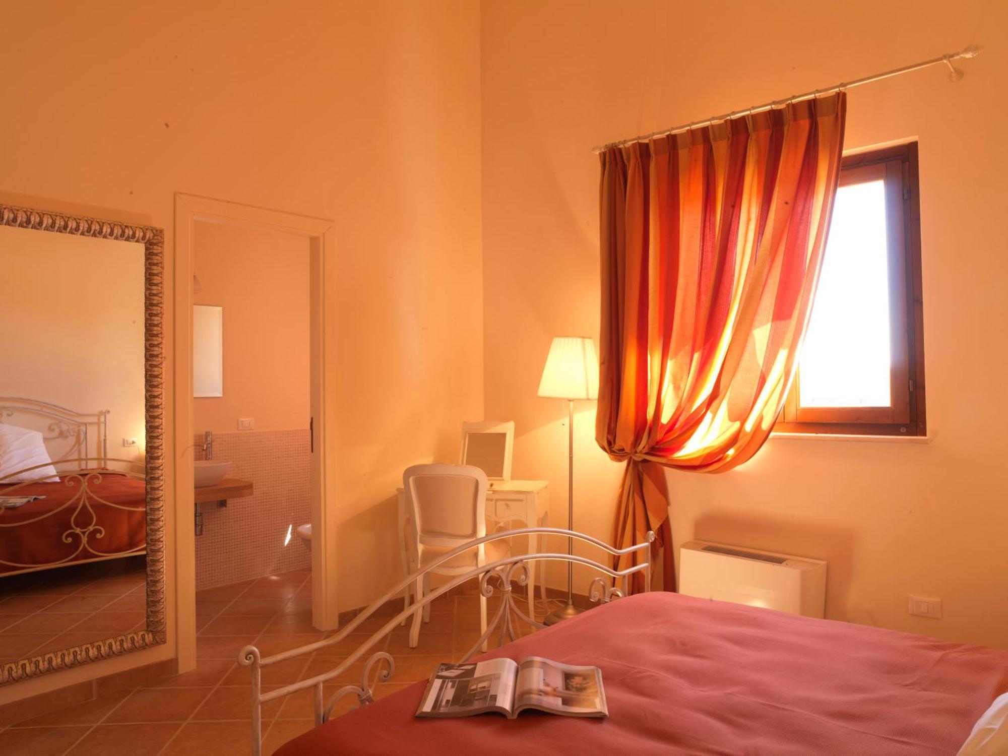 Castilenti Contado San Lorenzo B&B And Wine מראה חיצוני תמונה