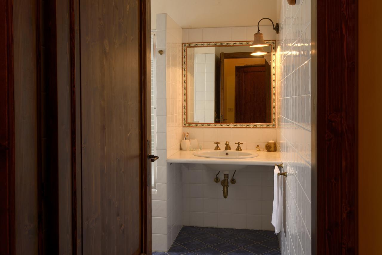 Castilenti Contado San Lorenzo B&B And Wine מראה חיצוני תמונה